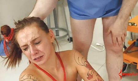 Prsata Latina vodoinstalater jebe porno ma ture