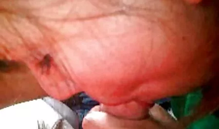 Troje učenika jebaju se s čistačicama porno cu mature italience u Lyceumu