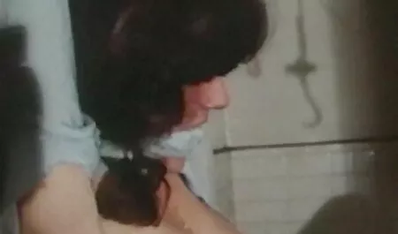 Brunette Angelina free porno mature se sjeba u dolikuje, kuja je savršeno sisala spermu
