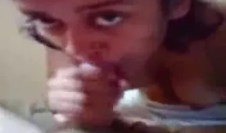 Liz Honey pormo mature trlja mačku do orgazma