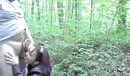 Kuja je video mature xxx počela militi sebe i čekala kurac u pički