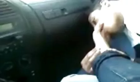 Starac Rocco Siffredi odlučio se zabiti porni maturi u troje s hladnim droljama