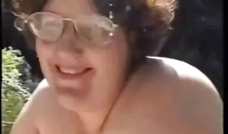 Kučka s velikim magarcem tube porn hd mature sjedi na debelom penisu