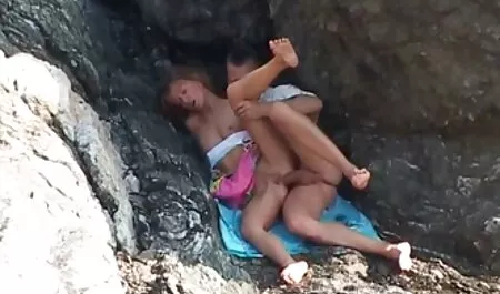 Mlada kuja voli xxx mature jebati odrasle muškarce i piljkati po njoj
