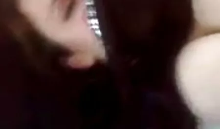 Dude moli očevu video mature xxx mladu ženu da ga masira