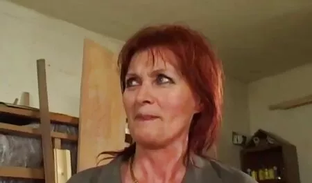 Prokleta xxx mature kurva pukla analni