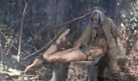 Seksi djevojka u gaćicama i veliki kurac za nju mature sex pon
