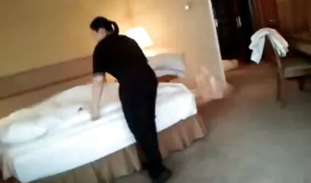 Snimao maturecxx je masturbaciju svoje sestre na kameru