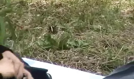 Leggi ljepota jebe porn mature sexi muškarca na otoman
