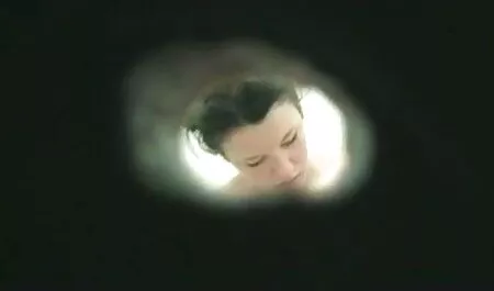 Mlada brineta vidjela je porno cu mature free očuha i jebe ga