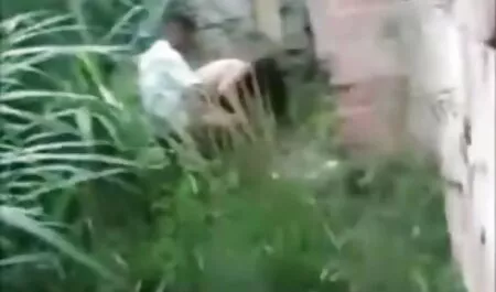 Želeći video mature xxx napraviti nešto vrlo ugodno za Snjeguljicu koja se nastanila u njima, sedam patuljaka napravilo je čaroban dildo za djevojku, zajamčeno da će pičku dovesti do orgazma, a sada je dodiruju kako bi gledali kako jebe sebe