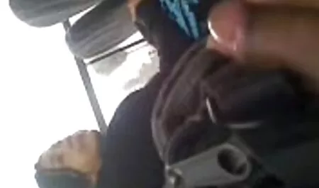 Vjenčanje je ostalo sex mame mature upamćeno po seksu s mladenkom