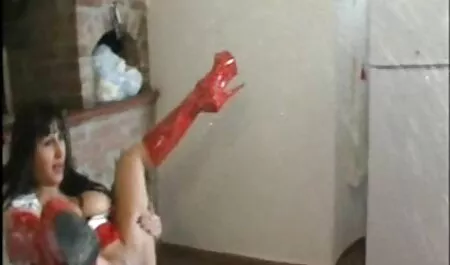 Ljubavnica mature xxx mature je završila plavuša u pičku