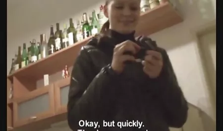 Cutie je progutao onoliko koliko udane dame sa starijom osobom nisu u mogućnosti služiti svom partneru porno ma ture