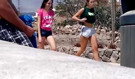 Mladu plavokosu studenticu xxx film mature Kat Dior dobiva jeben njezin očuh