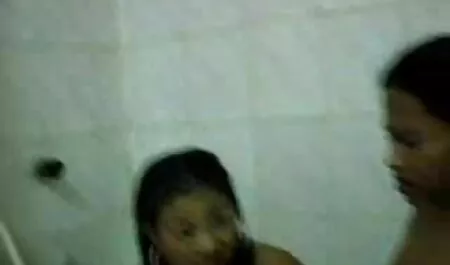 Lijepa njemačka mature xxx mature djevojka sisa penis i guta jaja