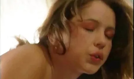 Tip je završio kučku na licu sex video matura