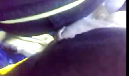 Ćelavi momak liže obrijanu macu mršavu plavušu i jebe video porn mature ljepotu
