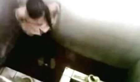 Asa Akira i pormo mature Zoe Voss probijaju rupe