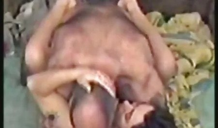 Nježne video mature xxx plavuše lezbijke Tracy Pearl i Whitney Conroy ližu macu